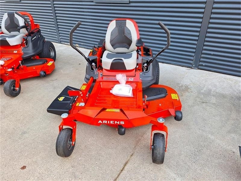 Ariens ARIENS FORHANDLER - Municipal tractor: picture 2 Ariens ARIENS FORHANDLER - Municipal tractor: picture 2