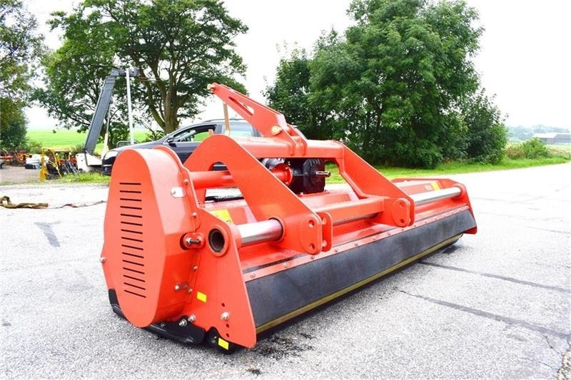 - - - Boxer AG 300 front og bagmonteret - Flail mower: picture 2 - - - Boxer AG 300 front og bagmonteret - Flail mower: picture 2