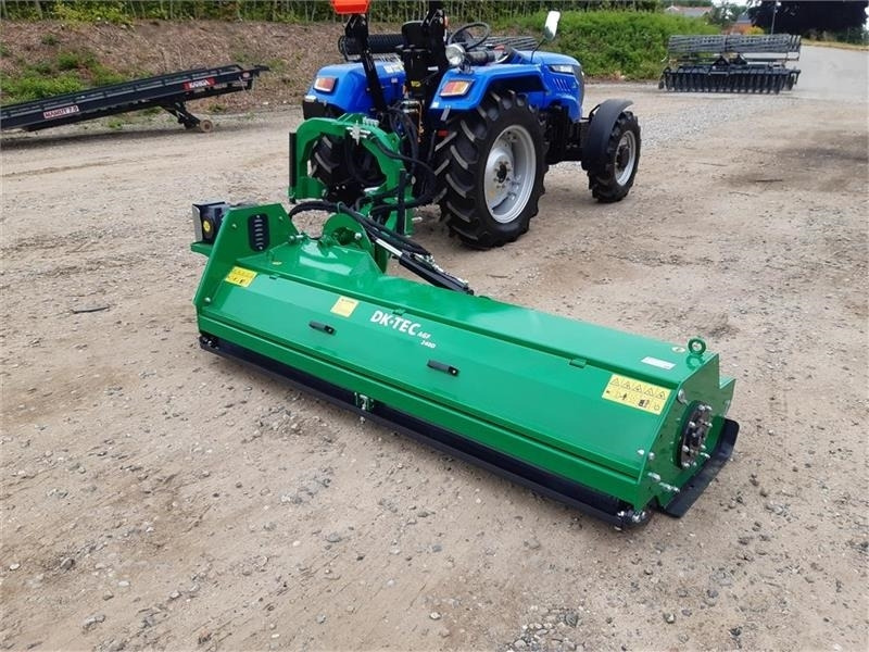 Dk-Tec slagleklipper 240 svær model - Mower: picture 1 Dk-Tec slagleklipper 240 svær model - Mower: picture 1