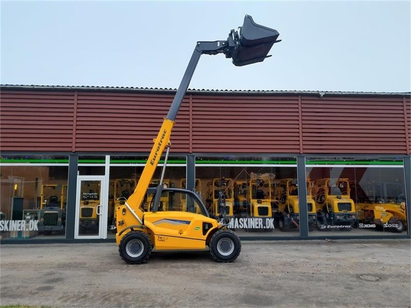 - - - EUROTRAC TH25.6 FABRIKS NY - Telescopic handler: picture 1 - - - EUROTRAC TH25.6 FABRIKS NY - Telescopic handler: picture 1