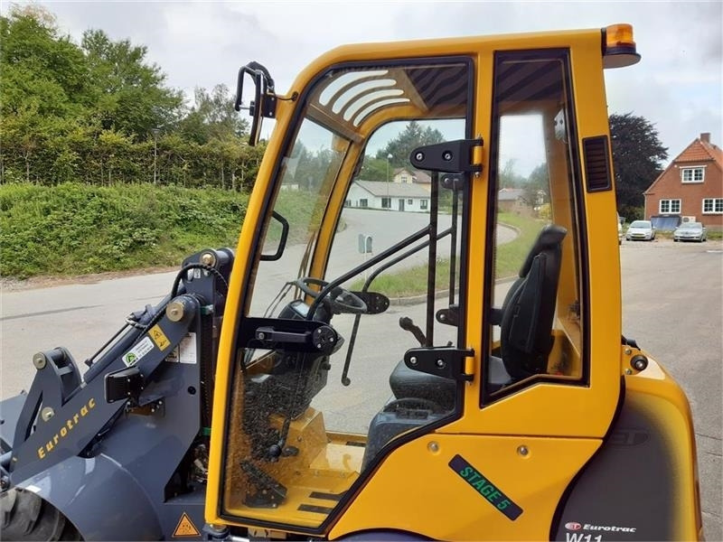Eurotrac W11 w11 lang arm førehus  - Compact loader: picture 5 Eurotrac W11 w11 lang arm førehus  - Compact loader: picture 5