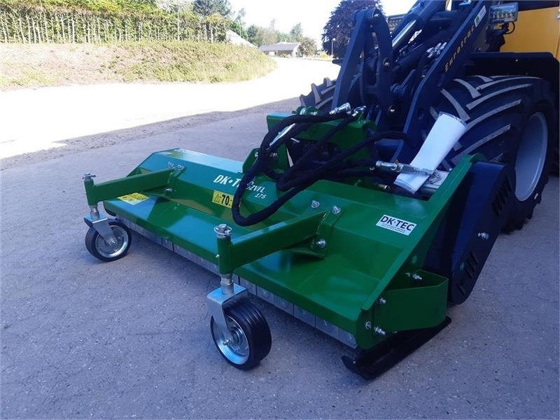 Eurotrac slagleklipper hydraulisk - Flail mower: picture 4 Eurotrac slagleklipper hydraulisk - Flail mower: picture 4