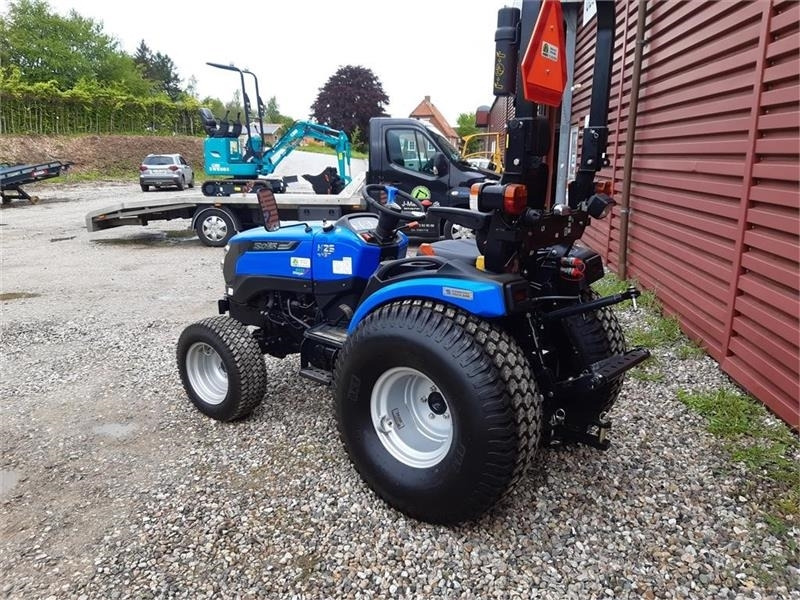 Solis 26 hst - Municipal tractor: picture 2 Solis 26 hst - Municipal tractor: picture 2