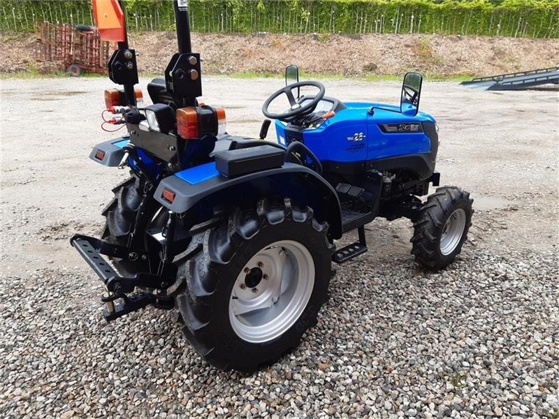 Solis 26 servostyring og brede traktor dæk - Municipal tractor: picture 4 Solis 26 servostyring og brede traktor dæk - Municipal tractor: picture 4