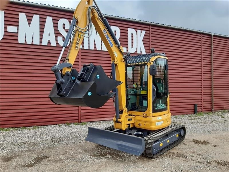 XCMG 4.2 tons - Mini excavator: picture 2 XCMG 4.2 tons - Mini excavator: picture 2