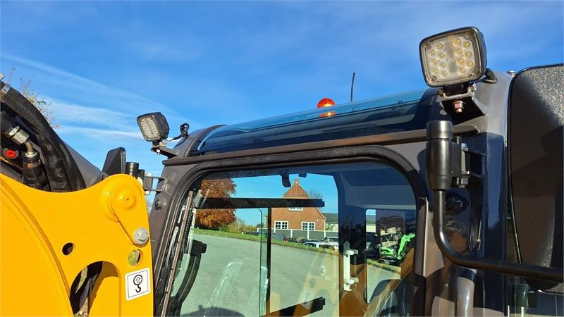 XCMG Xe20e MED A/C - Mini excavator: picture 5 XCMG Xe20e MED A/C - Mini excavator: picture 5