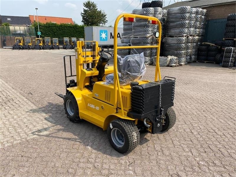 - - - eurotrac Agri 10 - Diesel forklift: picture 2 - - - eurotrac Agri 10 - Diesel forklift: picture 2