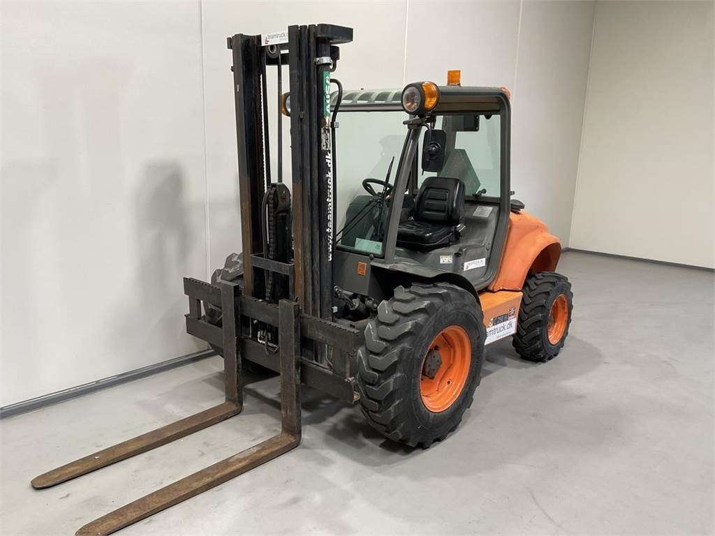 Ausa C250HX4 - Rough terrain forklift: picture 4 Ausa C250HX4 - Rough terrain forklift: picture 4