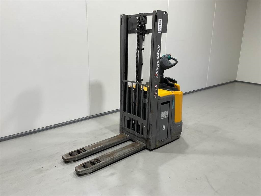 Jungheinrich ERC 212Z - Stacker: picture 4 Jungheinrich ERC 212Z - Stacker: picture 4