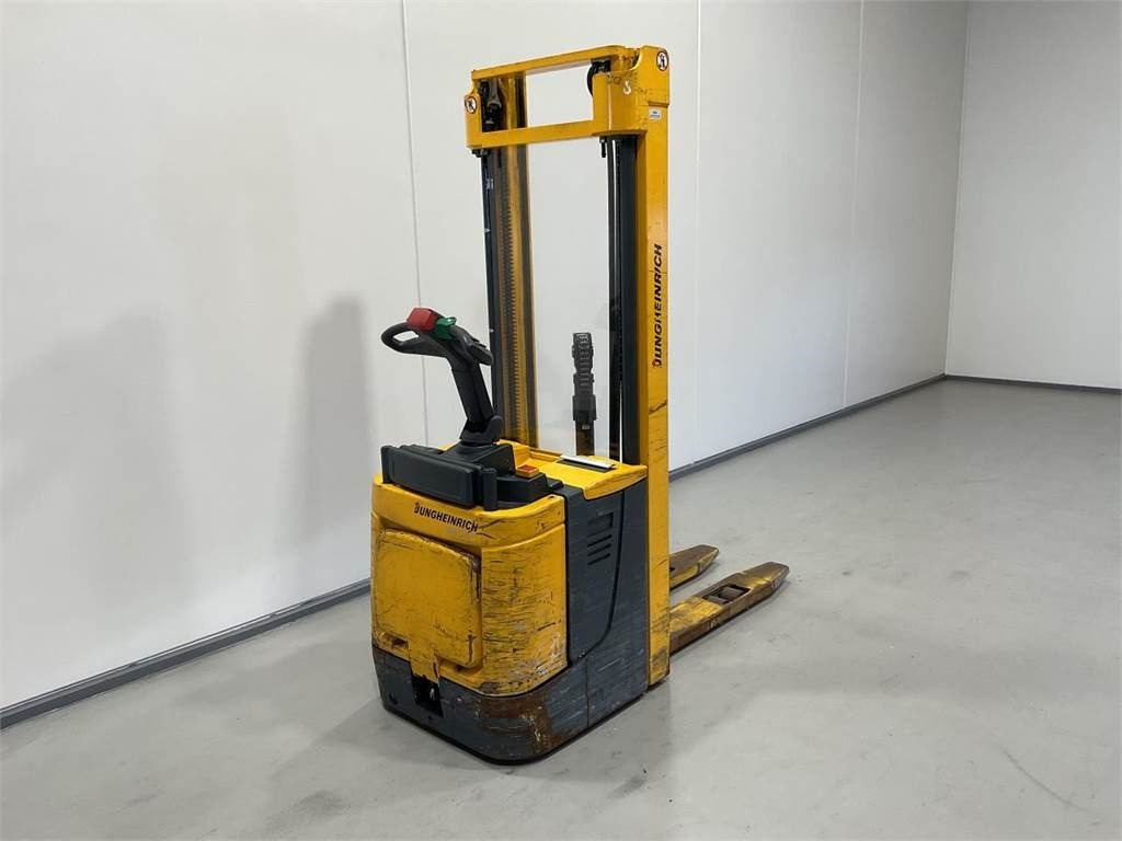 Jungheinrich ERC 214 - Stacker: picture 2 Jungheinrich ERC 214 - Stacker: picture 2