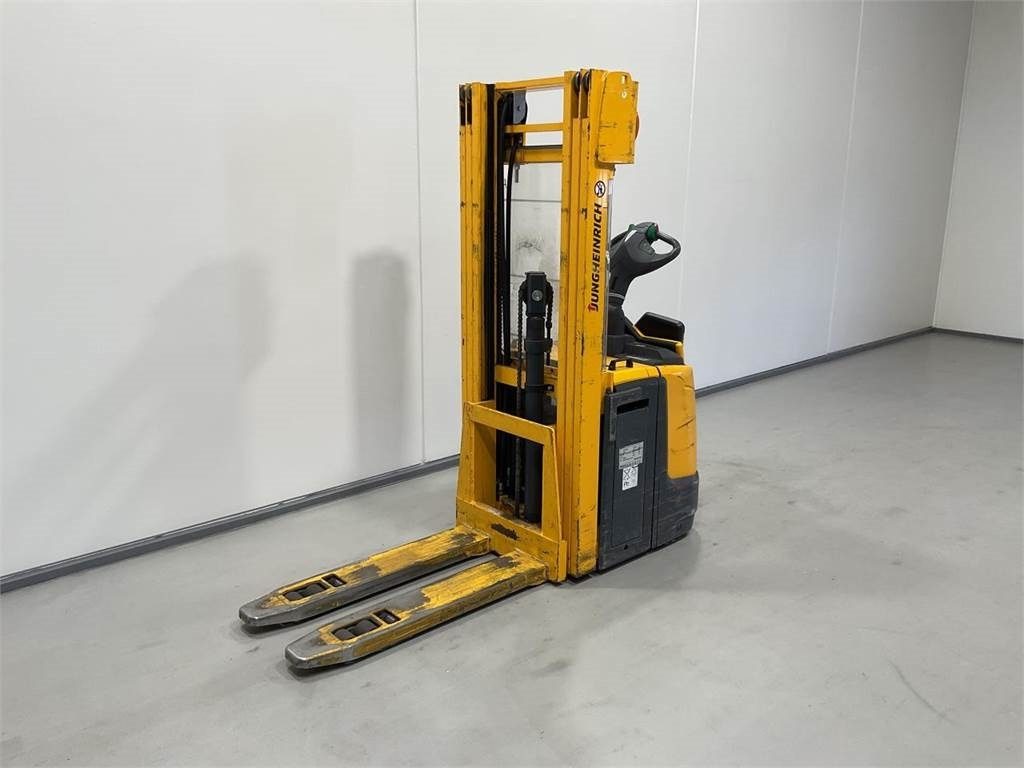 Jungheinrich ERC 220Z - Stacker: picture 4 Jungheinrich ERC 220Z - Stacker: picture 4