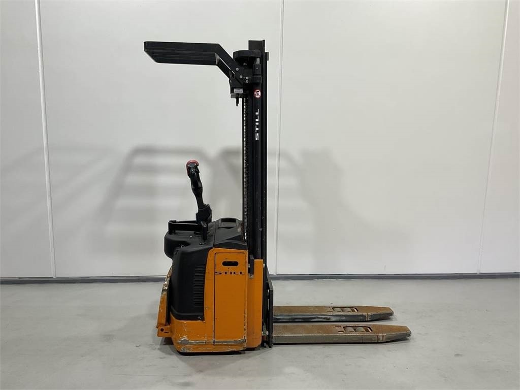 Still EFGV S14 - Stacker: picture 1 Still EFGV S14 - Stacker: picture 1