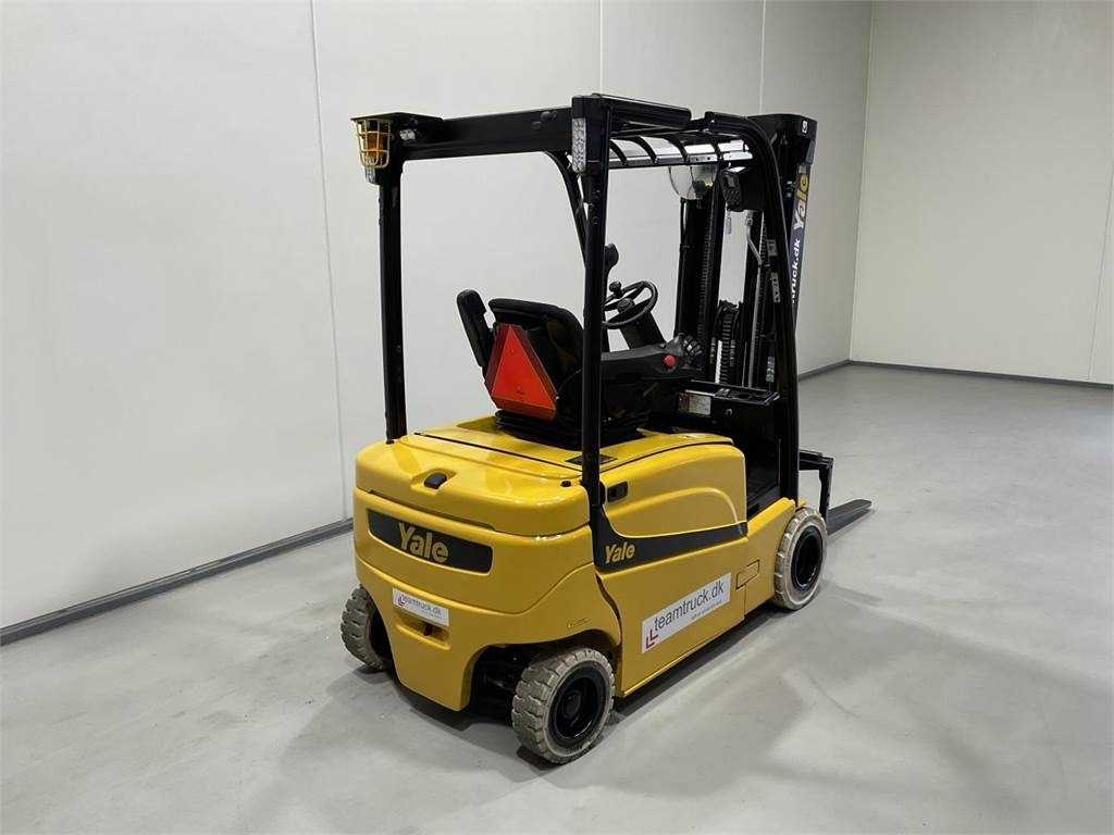 Yale ERP18VF  - Electric forklift: picture 2 Yale ERP18VF  - Electric forklift: picture 2