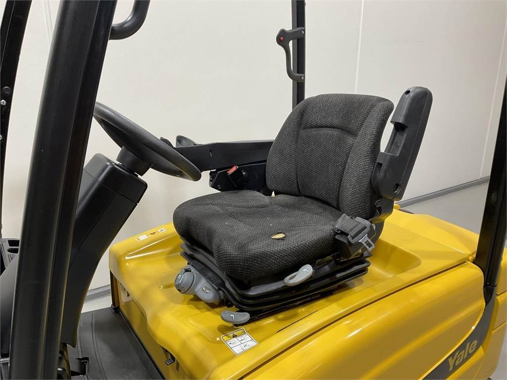 Yale ERP18VF  - Electric forklift: picture 5 Yale ERP18VF  - Electric forklift: picture 5