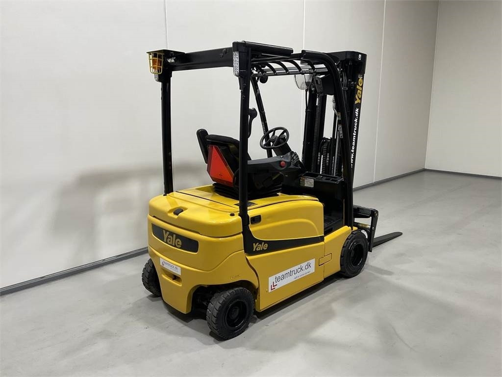 Yale ERP18VF  - Electric forklift: picture 2 Yale ERP18VF  - Electric forklift: picture 2