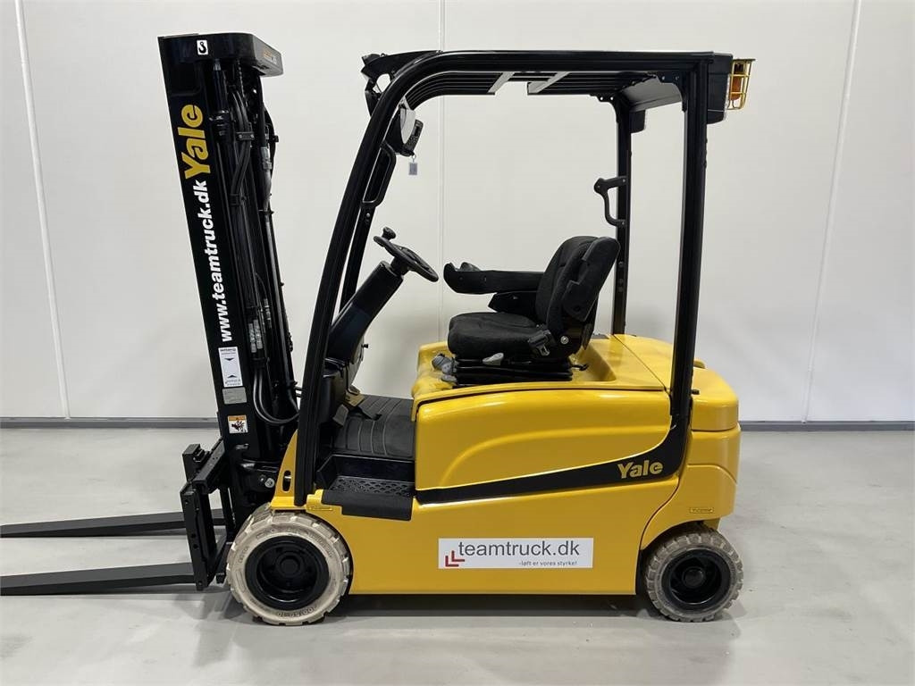 Yale ERP18VF  - Electric forklift: picture 3 Yale ERP18VF  - Electric forklift: picture 3