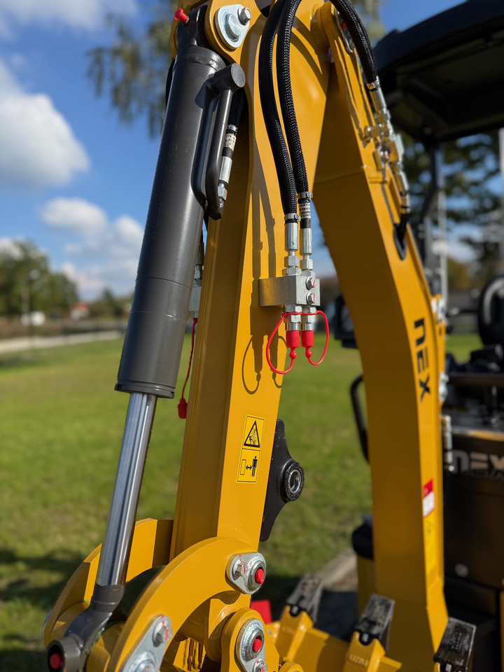 NEX N12 Full - Mini excavator: picture 5 NEX N12 Full - Mini excavator: picture 5