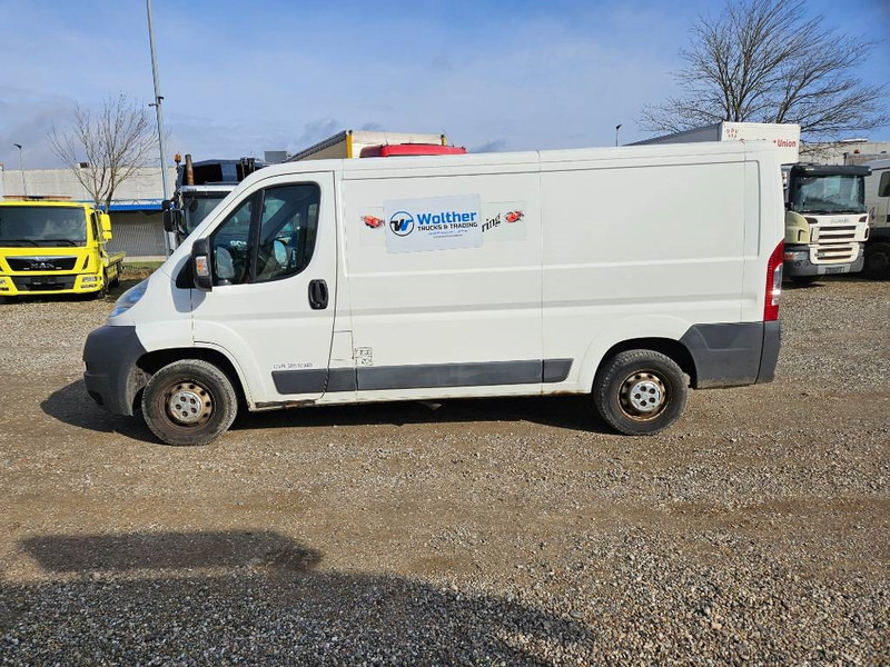 Citroën Jumper 30 2,2 HDi 130 Box - Small van: picture 2 Citroën Jumper 30 2,2 HDi 130 Box - Small van: picture 2