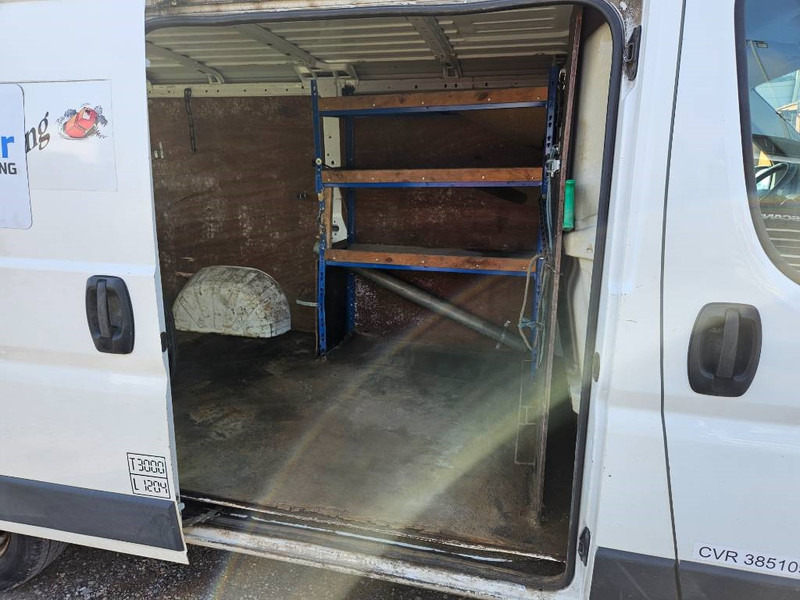 Citroën Jumper 30 2,2 HDi 130 Box - Small van: picture 5 Citroën Jumper 30 2,2 HDi 130 Box - Small van: picture 5