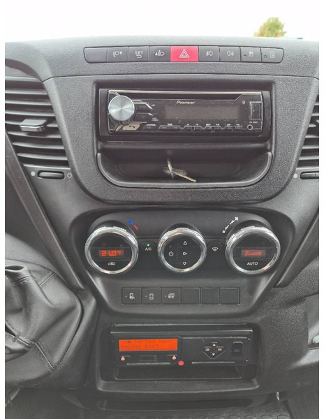 Dropside/ Flatbed truck Iveco 70c17 // med lad og presenning: picture 9 Dropside/ Flatbed truck Iveco 70c17 // med lad og presenning: picture 9