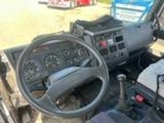 Iveco Eurocargo 120 EL 210hp / Fassi 80A Year 2012 + Tip - Crane truck: picture 5 Iveco Eurocargo 120 EL 210hp / Fassi 80A Year 2012 + Tip - Crane truck: picture 5