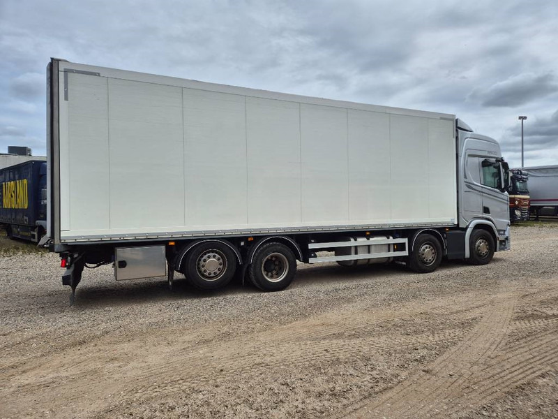 Scania R 500 8x2 //Rampe// Underboring - Box truck: picture 5 Scania R 500 8x2 //Rampe// Underboring - Box truck: picture 5