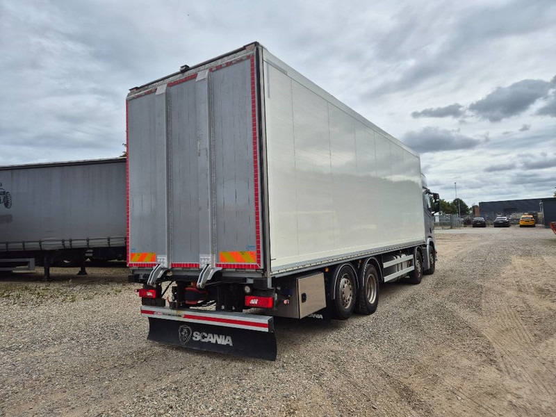 Scania R 500 8x2 //Rampe// Underboring - Box truck: picture 5 Scania R 500 8x2 //Rampe// Underboring - Box truck: picture 5