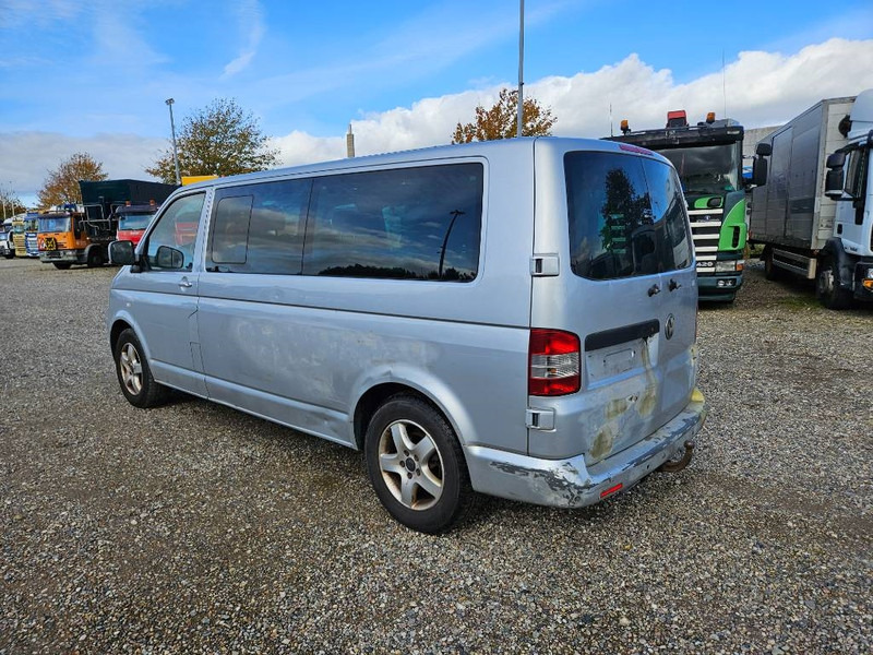 Volkswagen Caravelle 2,5 TDi 130 lang 10prs 5d - Car: picture 3 Volkswagen Caravelle 2,5 TDi 130 lang 10prs 5d - Car: picture 3
