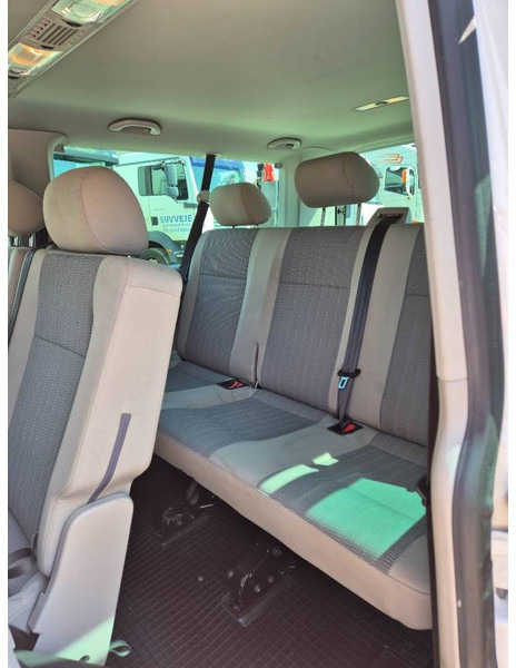 Car Volkswagen Caravelle 4x4 // 4motion 8(10) person bus Lon: picture 11