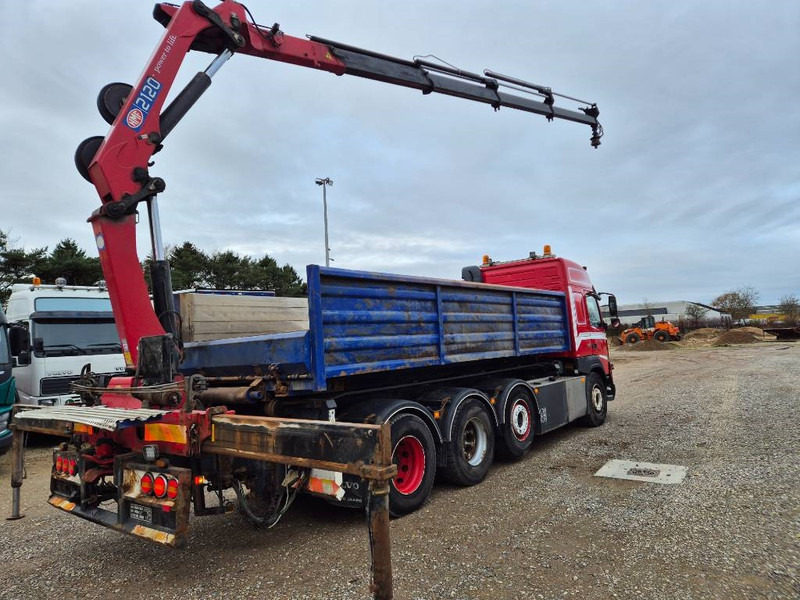 Volvo FMX 500 8x4/4 // HMF 2120 K4 // 3 side tipper - Crane truck: picture 5 Volvo FMX 500 8x4/4 // HMF 2120 K4 // 3 side tipper - Crane truck: picture 5