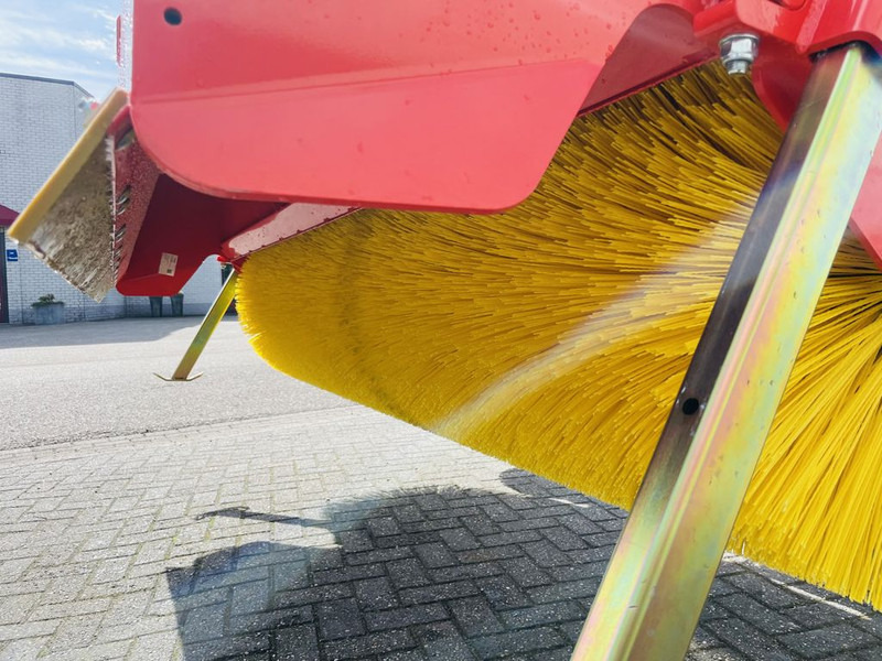 New Road sweeper ADLER K750-270 Veegmachine: picture 9 New Road sweeper ADLER K750-270 Veegmachine: picture 9