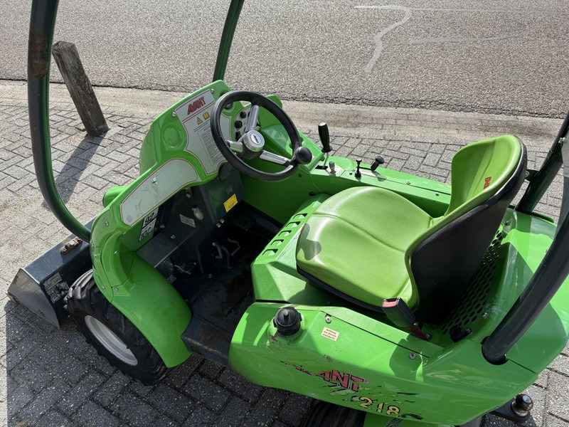 Avant 218 met Grondbak - Wheel loader: picture 5 Avant 218 met Grondbak - Wheel loader: picture 5