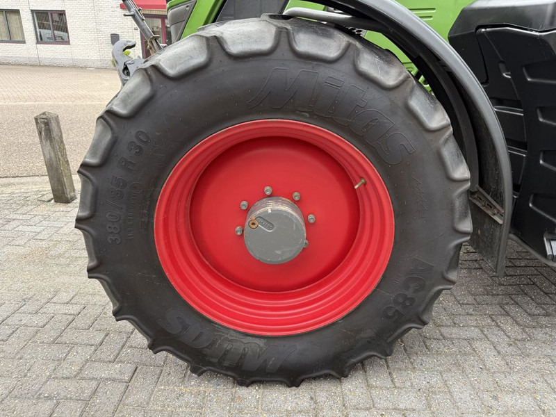 Farm tractor Fendt 513 Vario Power: picture 10