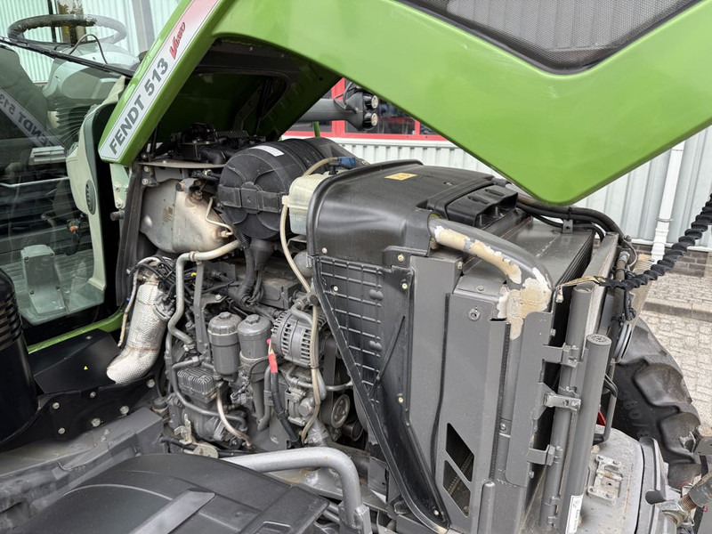 Farm tractor Fendt 513 Vario Power: picture 15