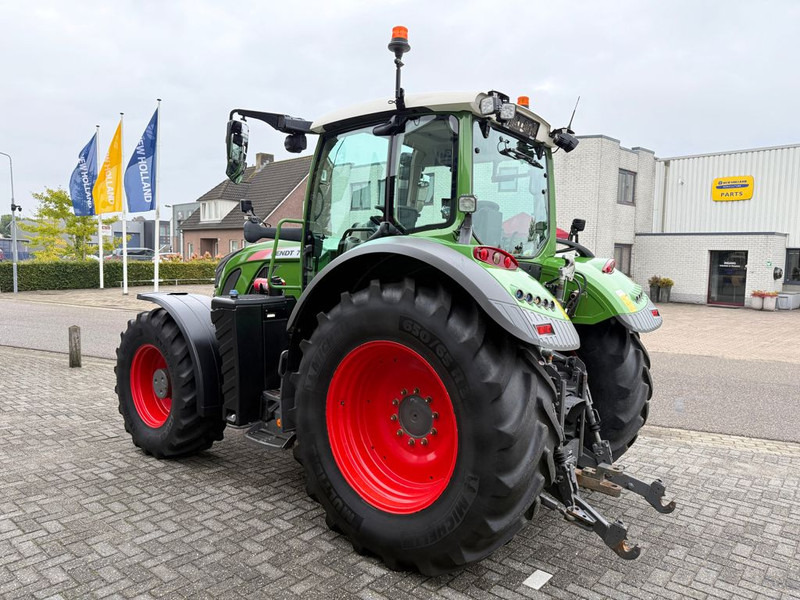 Fendt 720 S4 Vario Profi Plus - Farm tractor: picture 2 Fendt 720 S4 Vario Profi Plus - Farm tractor: picture 2