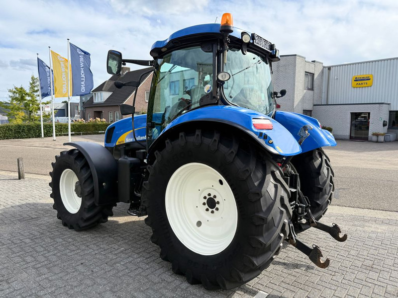 New Holland T6070 Elite - Farm tractor: picture 3 New Holland T6070 Elite - Farm tractor: picture 3