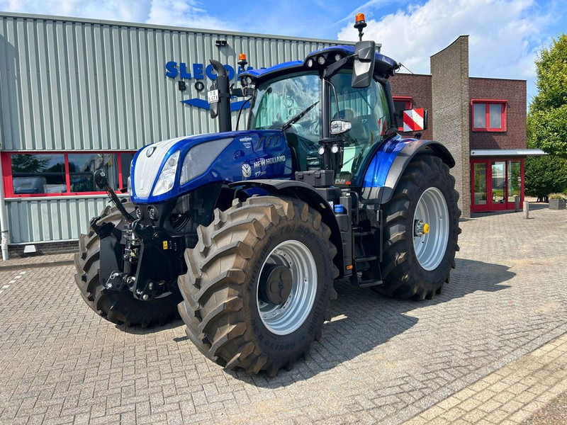 New Holland T7.300 AC New Gen Blue Power DEMO - Farm tractor: picture 1 New Holland T7.300 AC New Gen Blue Power DEMO - Farm tractor: picture 1