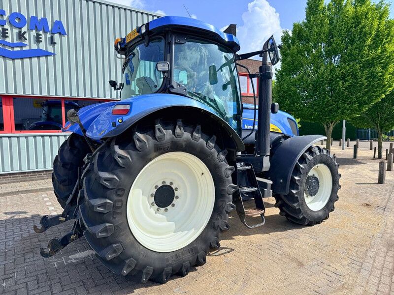 New Holland T7030 Power Command !3500 uur! - Farm tractor: picture 3 New Holland T7030 Power Command !3500 uur! - Farm tractor: picture 3
