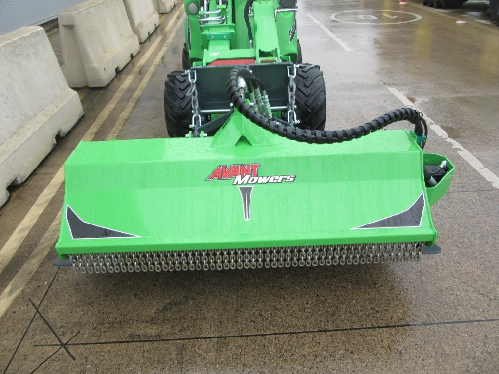 AVANT 1500MM FLAIL MOWER A36015 - Compact loader: picture 2 AVANT 1500MM FLAIL MOWER A36015 - Compact loader: picture 2
