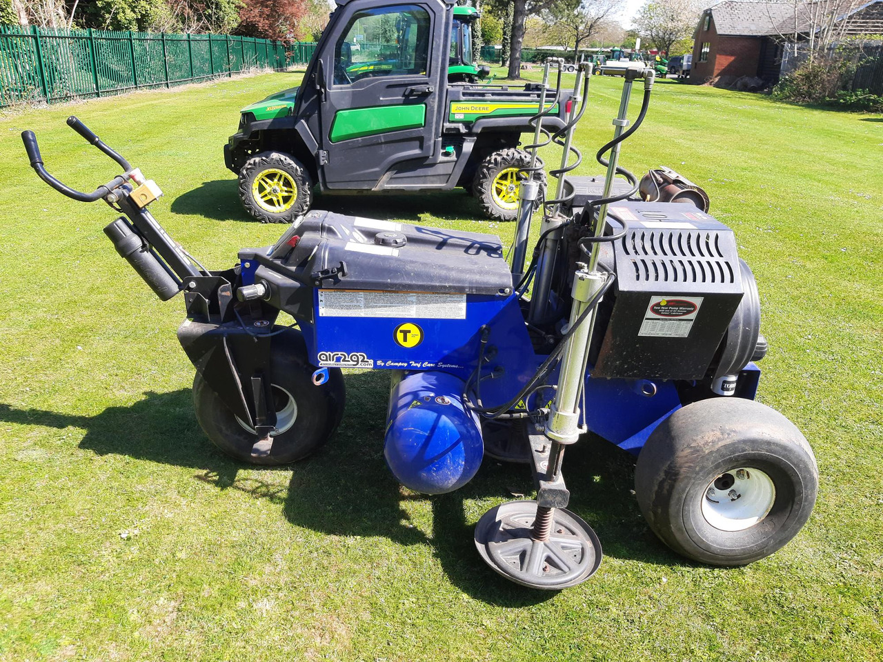 Air2G2 Aerator - Agricultural machinery: picture 1 Air2G2 Aerator - Agricultural machinery: picture 1
