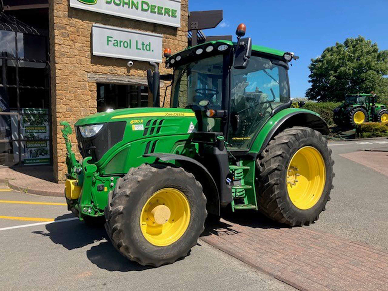 John Deere 6130R - Farm tractor: picture 1 John Deere 6130R - Farm tractor: picture 1