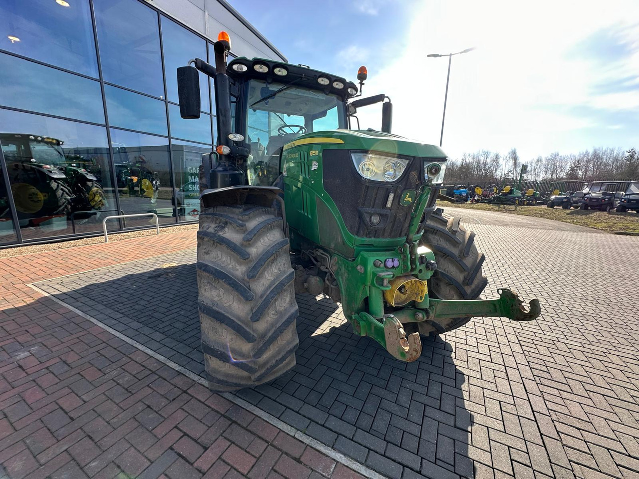 John Deere 6155R - Farm tractor: picture 2 John Deere 6155R - Farm tractor: picture 2