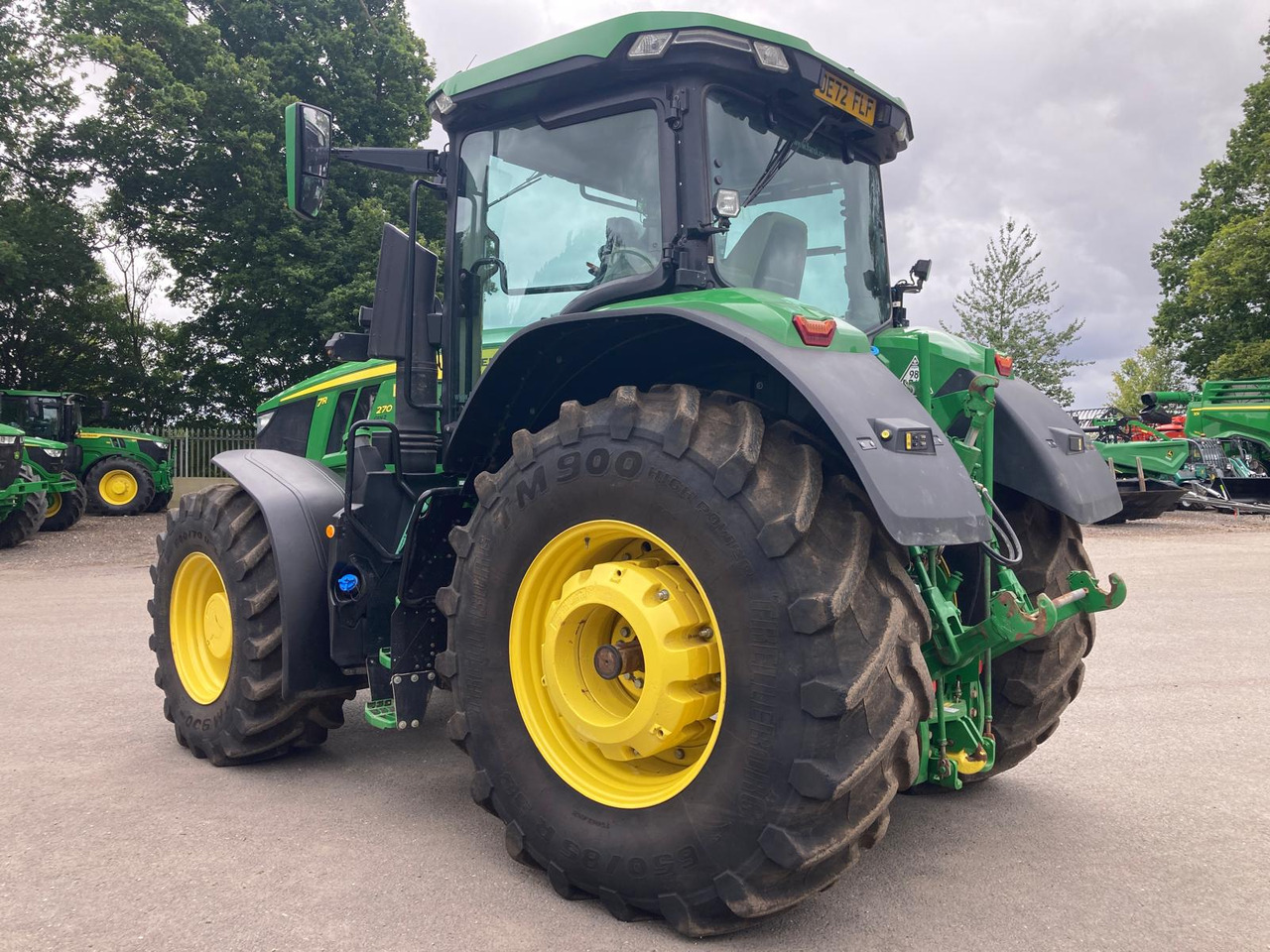 John Deere 7R 270 - Farm tractor: picture 4 John Deere 7R 270 - Farm tractor: picture 4
