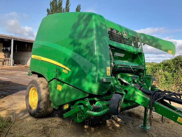 John Deere 960 - Hay and forage equipment: picture 4 John Deere 960 - Hay and forage equipment: picture 4