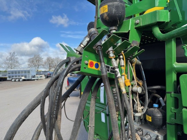 Sprayer John Deere R962I: picture 14