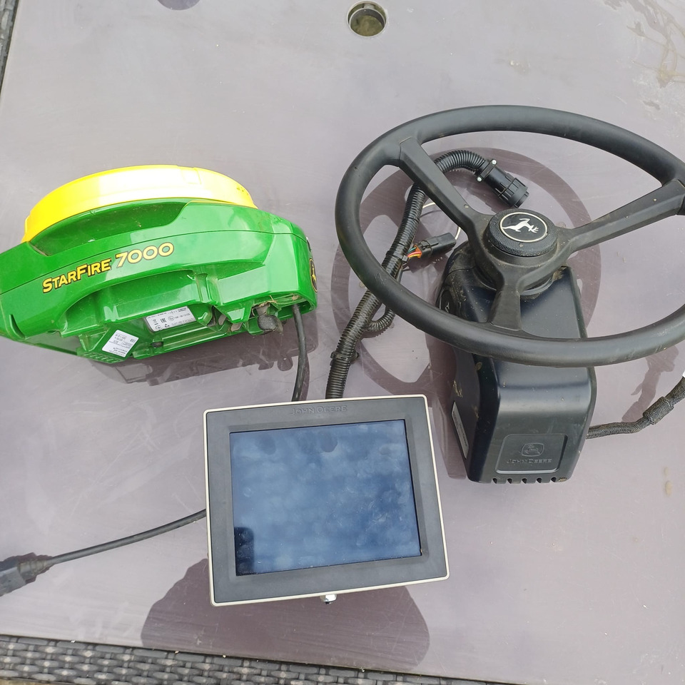 John Deere SF7000, 4240 screen + ATU300 wheel - Navigation system for Agricultural machinery: picture 1 John Deere SF7000, 4240 screen + ATU300 wheel - Navigation system for Agricultural machinery: picture 1