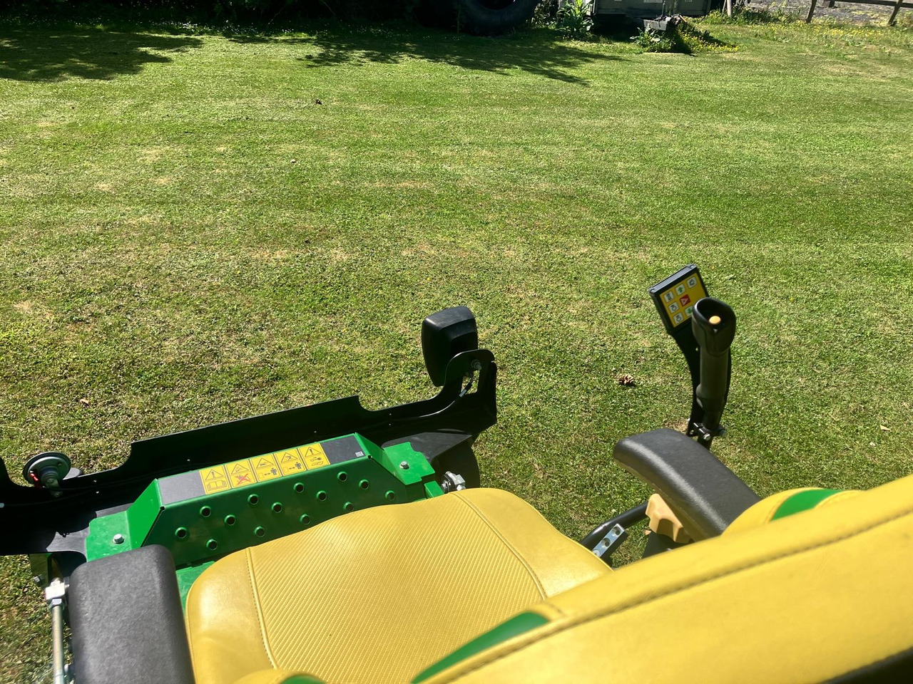 John Deere Z997R Z-Turn Mower - Garden mower: picture 5 John Deere Z997R Z-Turn Mower - Garden mower: picture 5