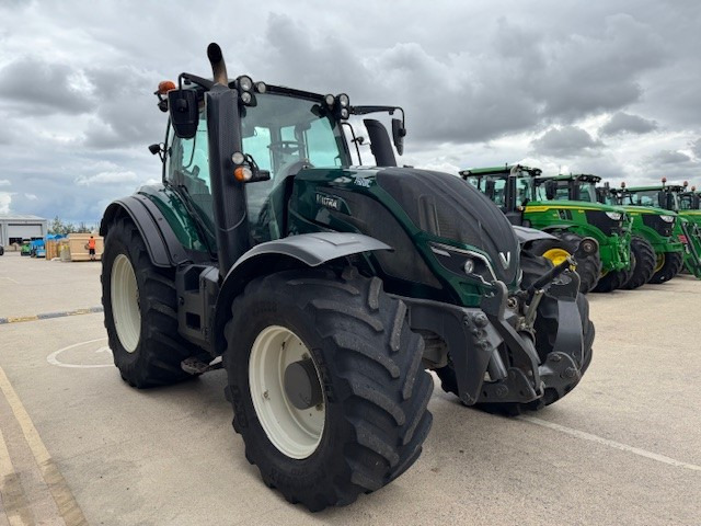 Valtra T214 - Farm tractor: picture 4 Valtra T214 - Farm tractor: picture 4