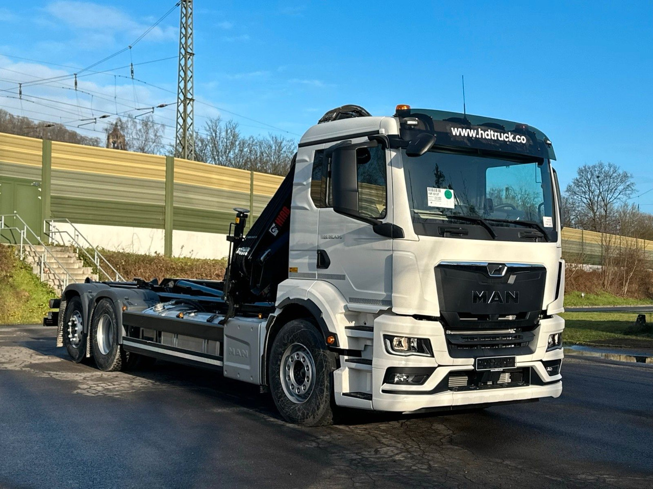 Leasing of  MAN TGS 26.470 6x2 Abrollkipper + Kran Hiab 138-3 MAN TGS 26.470 6x2 Abrollkipper + Kran Hiab 138-3: picture 8