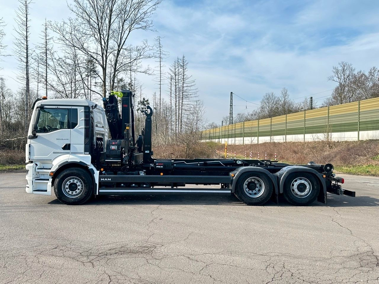 Hook lift truck, Crane truck MAN TGS 26.470 6x2 Abrollkipper + Kran Hiab 228-4: picture 18